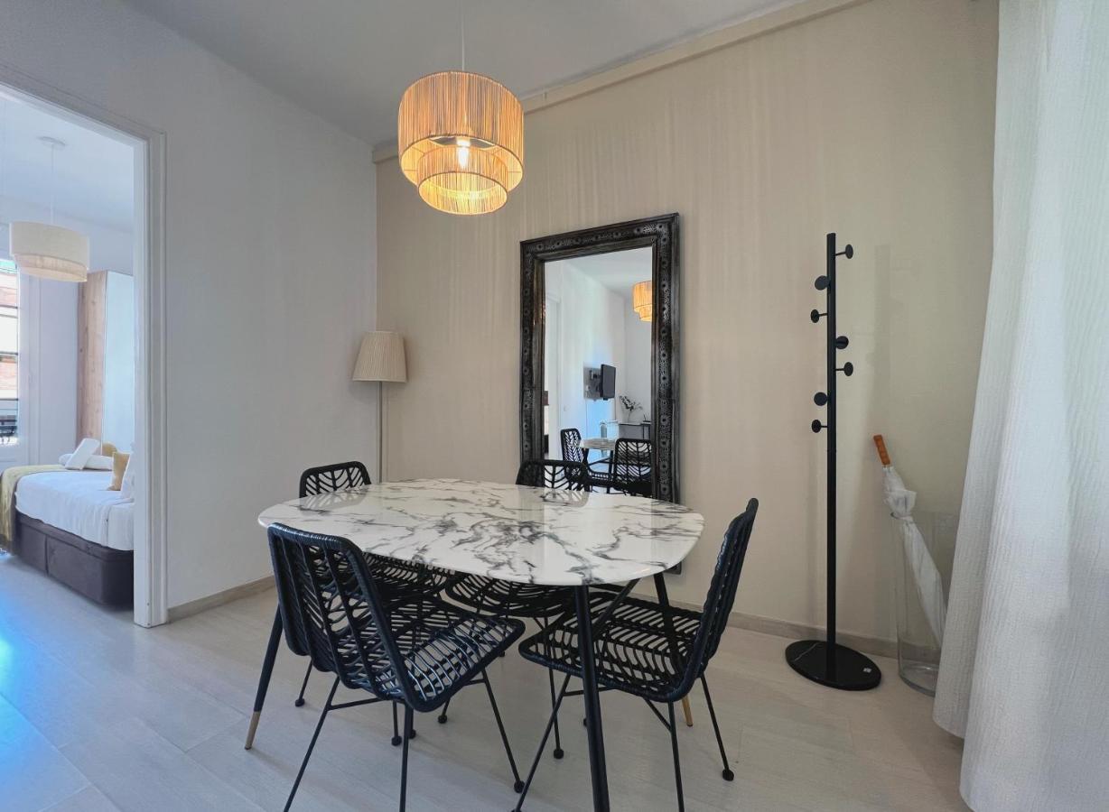 Stay U-nique Apartments Lepant Barcelone Extérieur photo